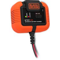 Polnilec za akumulatorje 6-12v 1,5a primeren za motorje in avtomobile BLACK & DECKER bxae00021