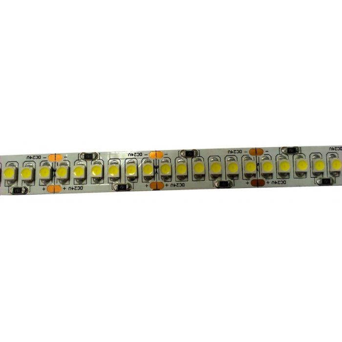 LED TRAK 5m hladno  bela barva 24V - 240x3528/m 16,8W/m, IP20